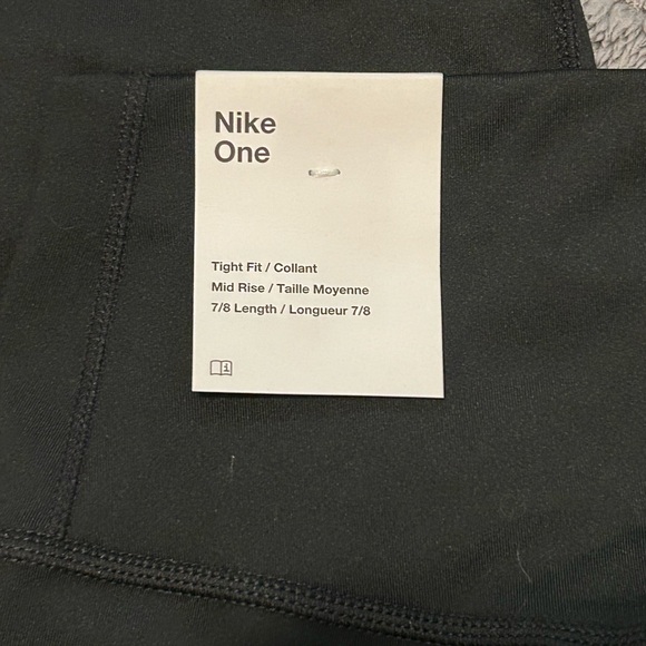 NWT Nike High Rise 7/8 Leggings - Picture 2 of 6